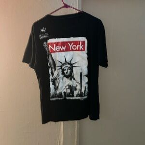 Men’s graphic T-shirt